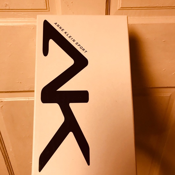 Wedges - Picture 3 of 8